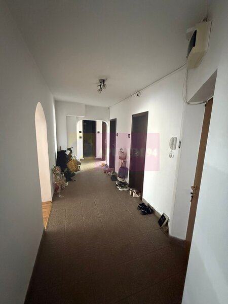 Apartament 3 camere LUX 85mp + loc parcare - Cal. Calarasilor