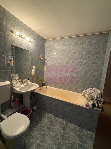 Apartament 3 camere LUX 85mp + loc parcare - Cal. Calarasilor