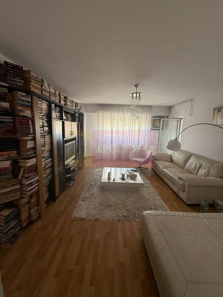 Apartament 3 camere LUX 85mp + loc parcare - Cal. Calarasilor